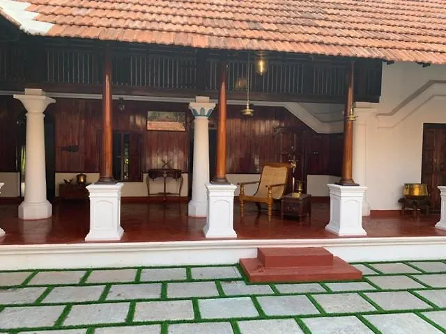 Abaamtharavadu Hotel Mala